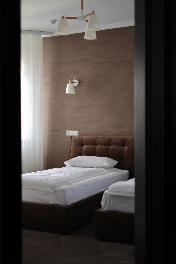 River Stone Hotel Szeszory Zewnętrze zdjęcie