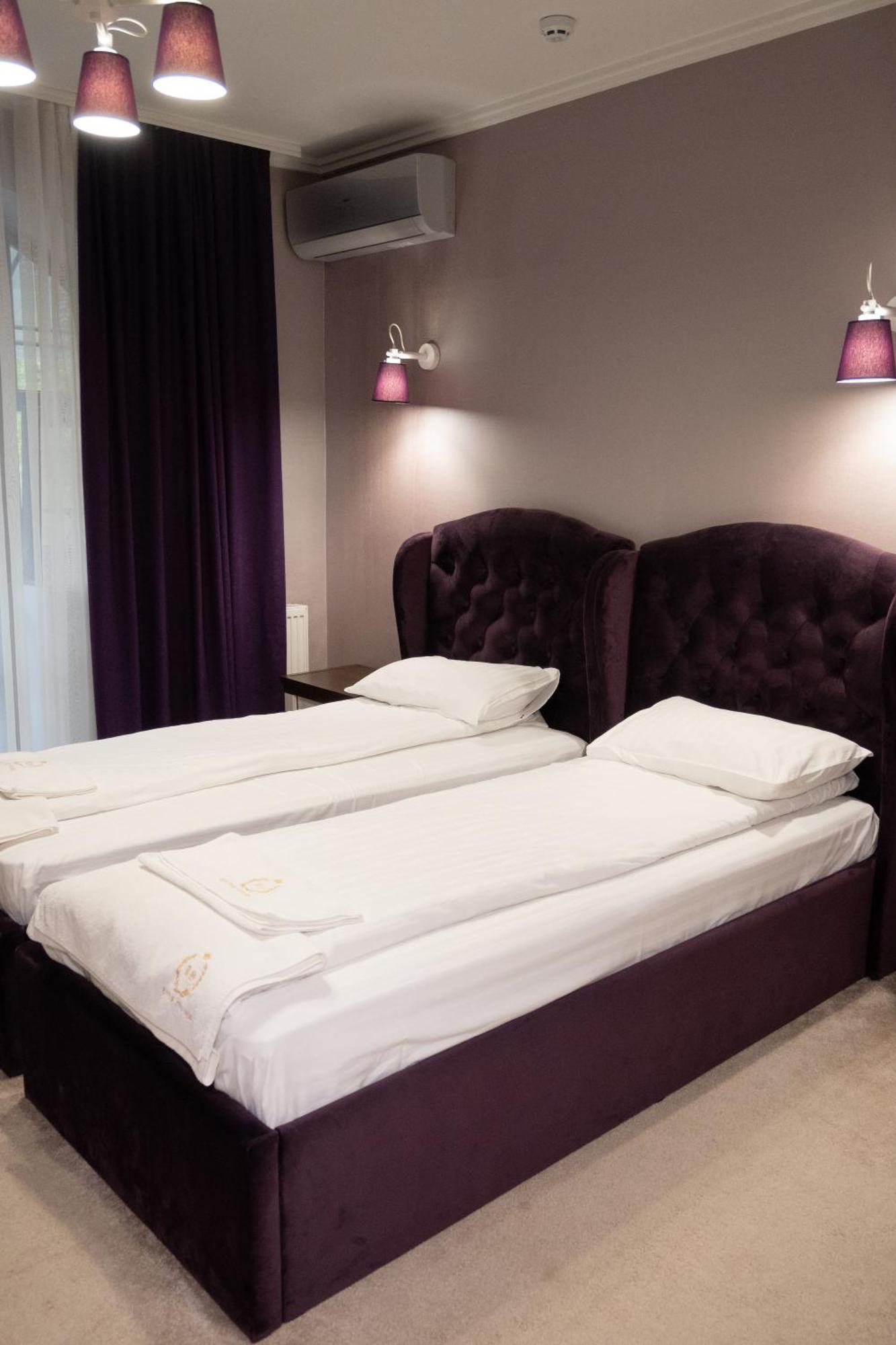 River Stone Hotel Szeszory Zewnętrze zdjęcie